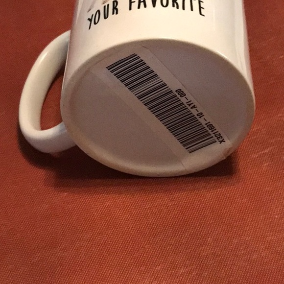 - New Daddy’s Favorite Doggie coffee mug - Picture 6 of 6